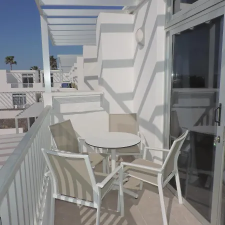 Gracioseros 209-2bed -1st Floor-a/c-uk Tv-wifi *