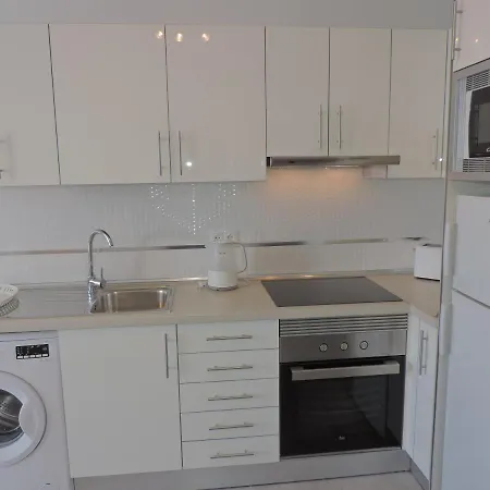 Apartment Gracioseros 209-2bed -1st Floor-a/c-uk Tv-wifi