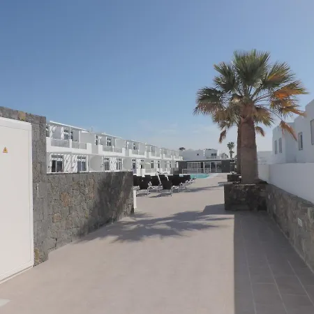 Apartment Gracioseros 209-2bed -1st Floor-a/c-uk Tv-wifi *