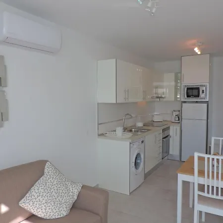 Apartment Gracioseros 209-2bed -1st Floor-a/c-uk Tv-wifi *